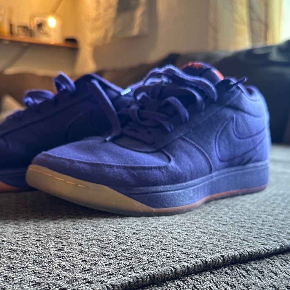 Nike Purple Athletic Shoes